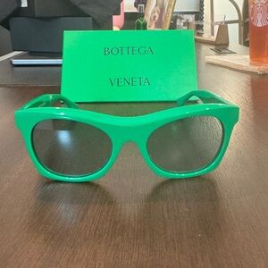 Bottega Veneta Bright Green Sunglasses